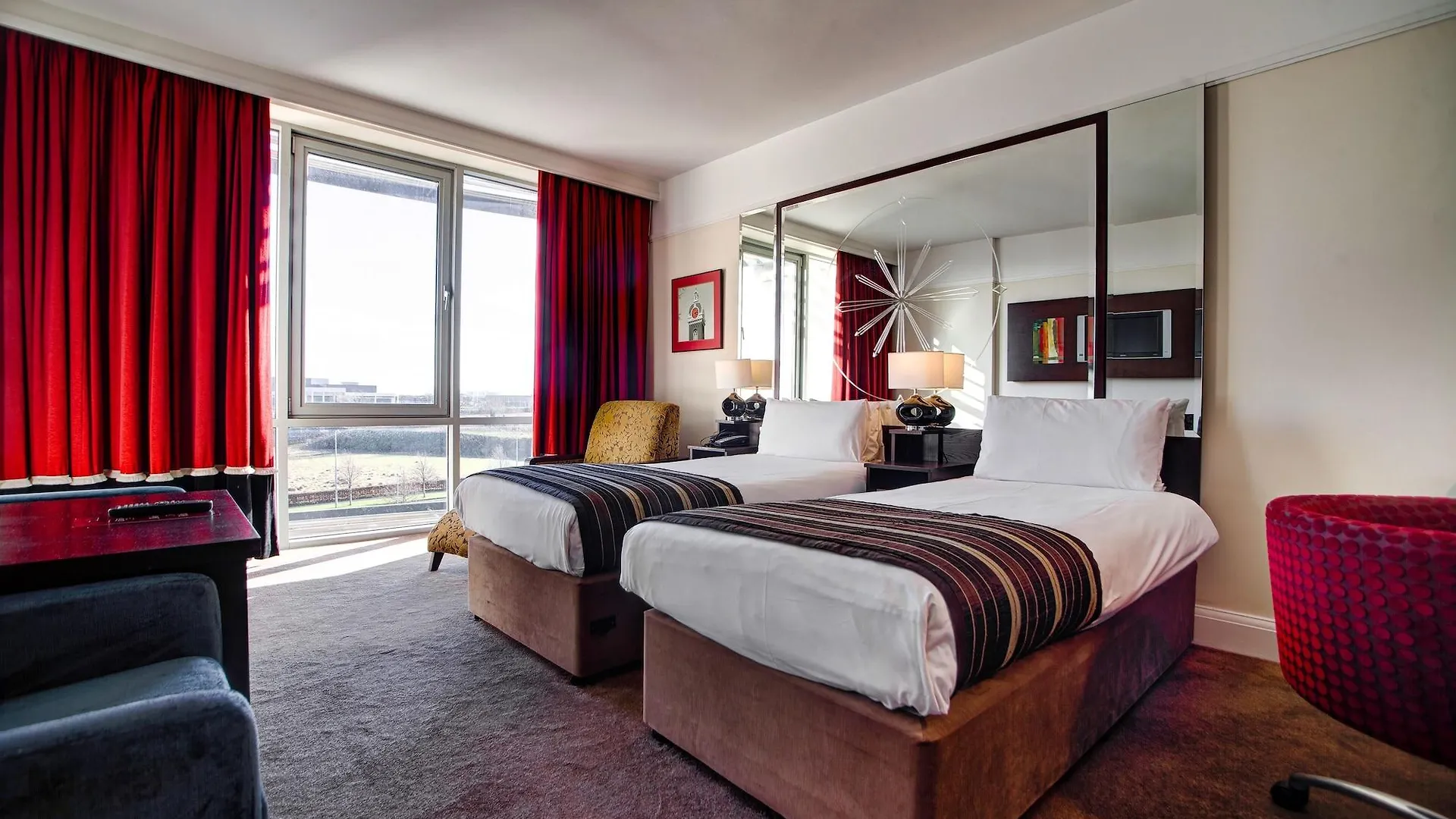 Carlton Hotel Blanchardstown 4*,  Irlanda